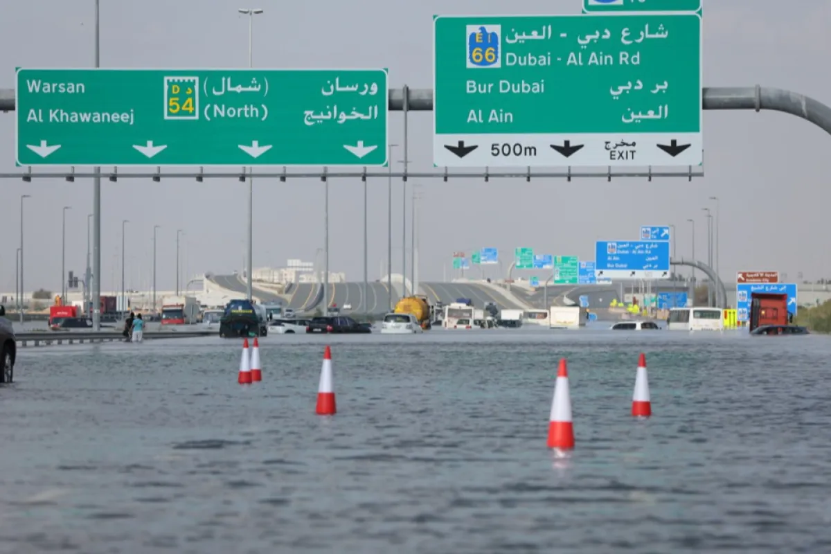 Un grup de 20 de copii, blocați în Dubai, va reveni în țară în avionul delegației guvernamentale