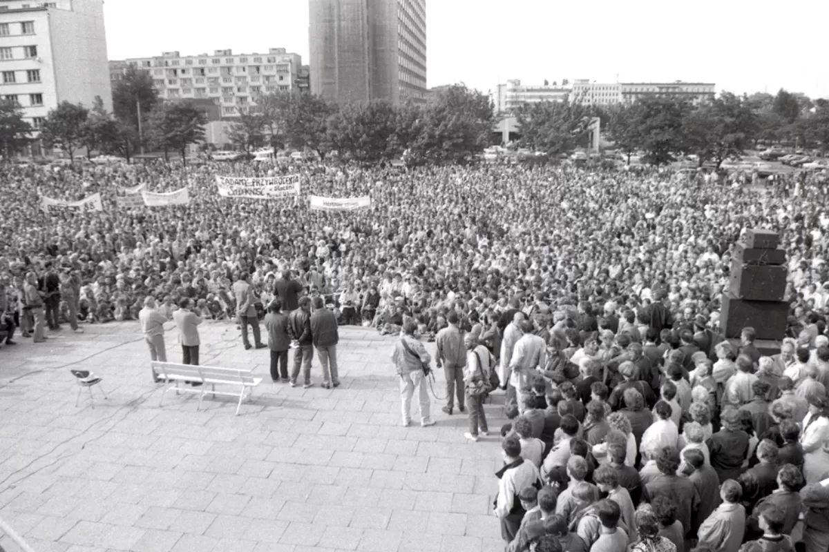 Liderul luptei anticomuniste din Polonia anilor 1980,  Lech Walesa, a postat un mesaj video îngrijorător despre starea sa de sănătate