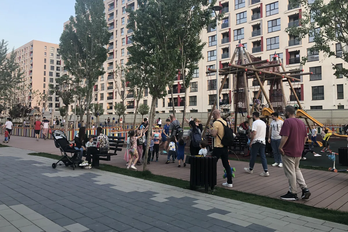 Aproape trei sferturi dintre români declară că se vor prezenta la votul din 9 iunie