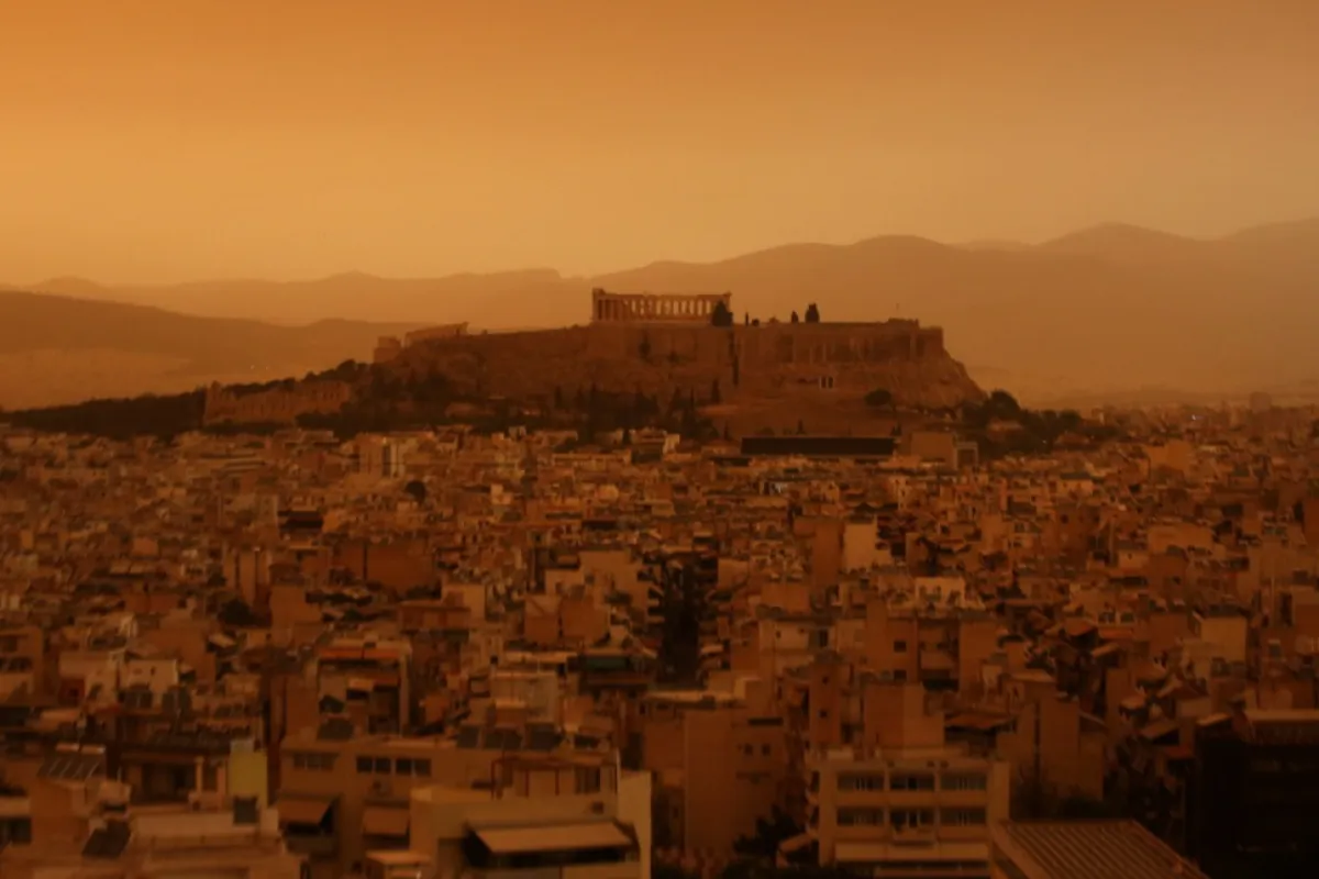 FAKE NEWS: Praful saharian este o pulbere artificială otrăvitoare