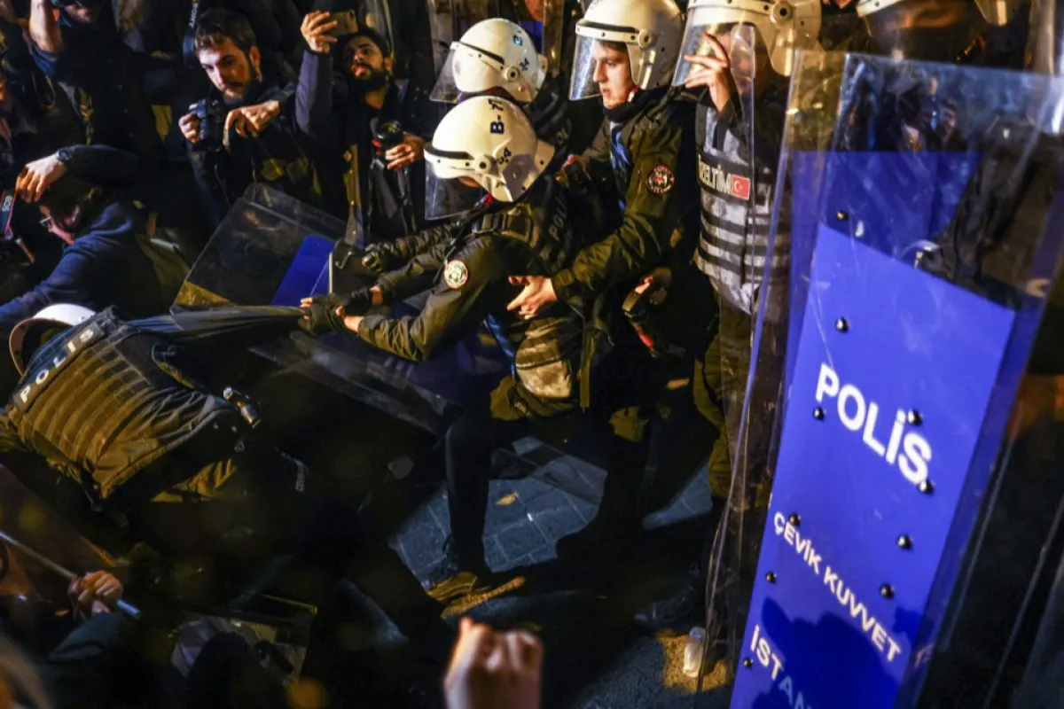 Poliția turcă vrea să prevină manifestațiile în Piața Taksim din Istanbul