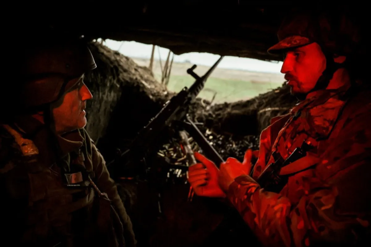 Militari ai Brigăzii 68 de Infanterie Ușoară „Oleksa Dovbush” în prima linie în regiunea Harkov, Ucraina, 8 noiembrie 2023