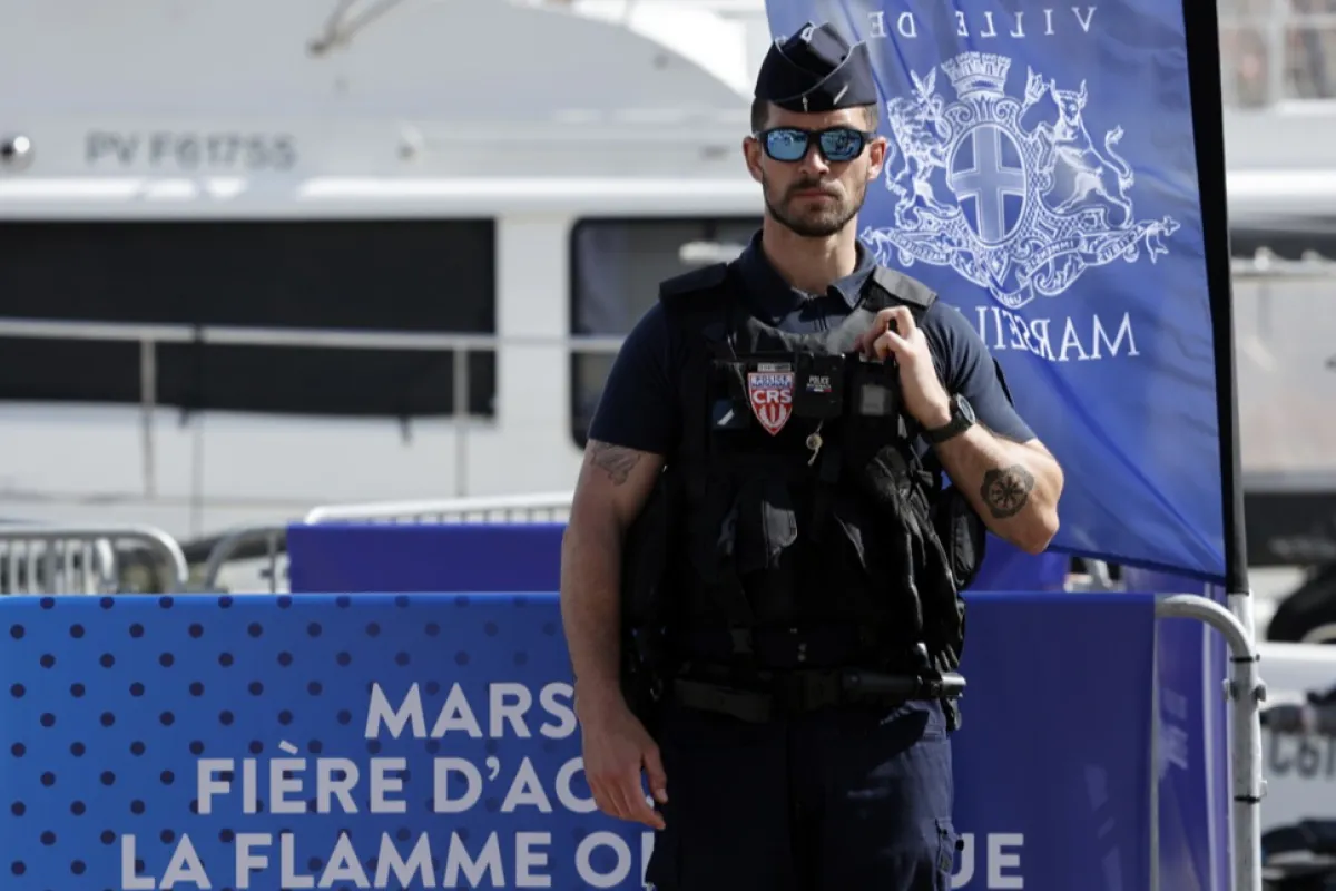 Flacăra olimpică ajunge pe teritoriul Franţei pentru Jocurile de Vară de la Paris