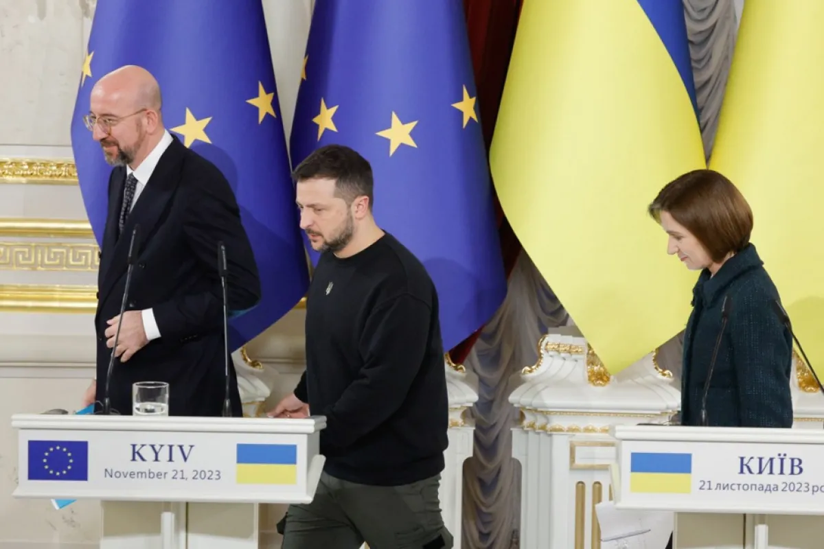 Președintele Ucrainei Volodimir Zelenski, Președintele Consiliului European Charles Michel și Președintele Republicii Moldova Maia Sandu la o conferință de presă comună după întâlnirea lor de la Kiev, Ucraina, 21 noiembrie 2023