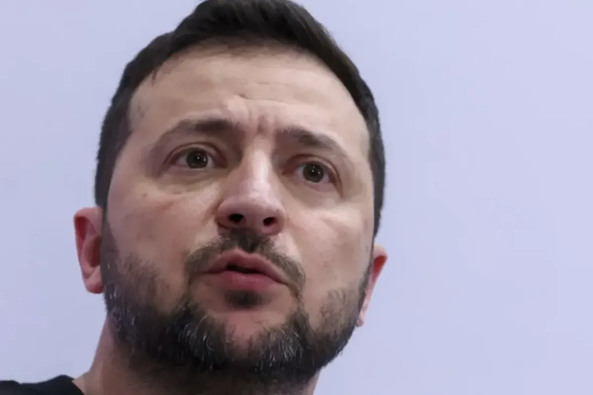 Președintele Ucrainei Volodimir Zelenski participă la o conferință de presă după o întâlnire cu prim-ministrul belgian Alexander De Croo la Bruxelles, Belgia, 11 octombrie 2023. Zelenski a sosit la Bruxelles pentru a participa la întâlnirea miniștrilor apărării NATO pentru a căuta mai mult sprijin pentru lupta Ucrainei împotriva Rusiei