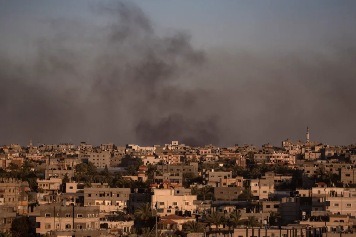 Armata israeliană continuă să bombardeze Fâșia Gaza