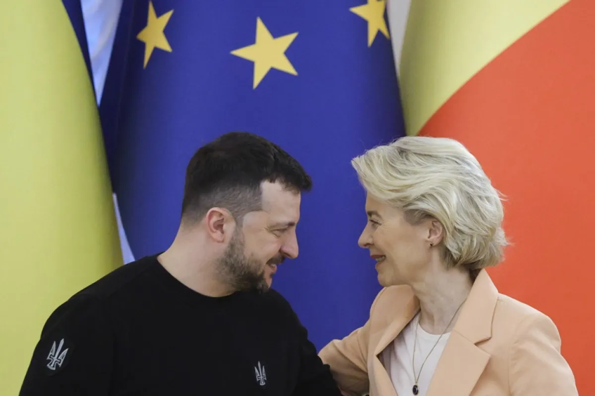 PROPAGANDĂ DE RĂZBOI: Von der Leyen, criticată în UE că susține Ucraina