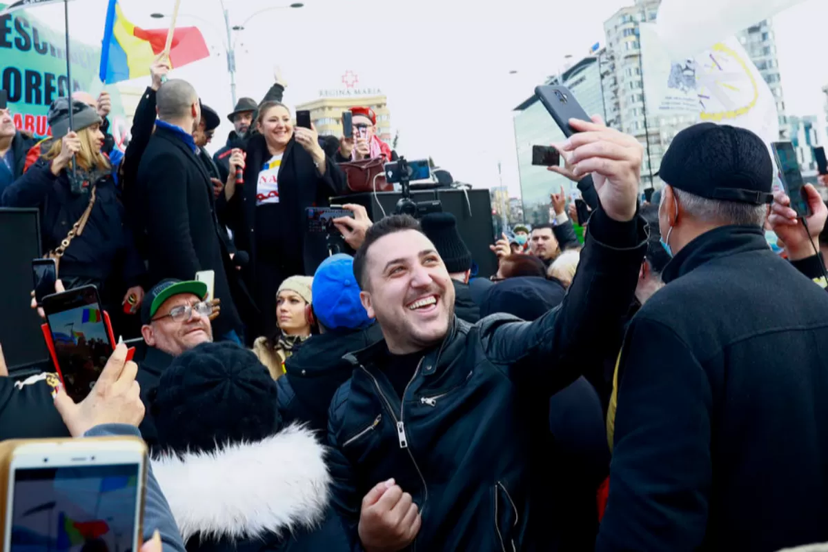 Sputnik și protestele din România