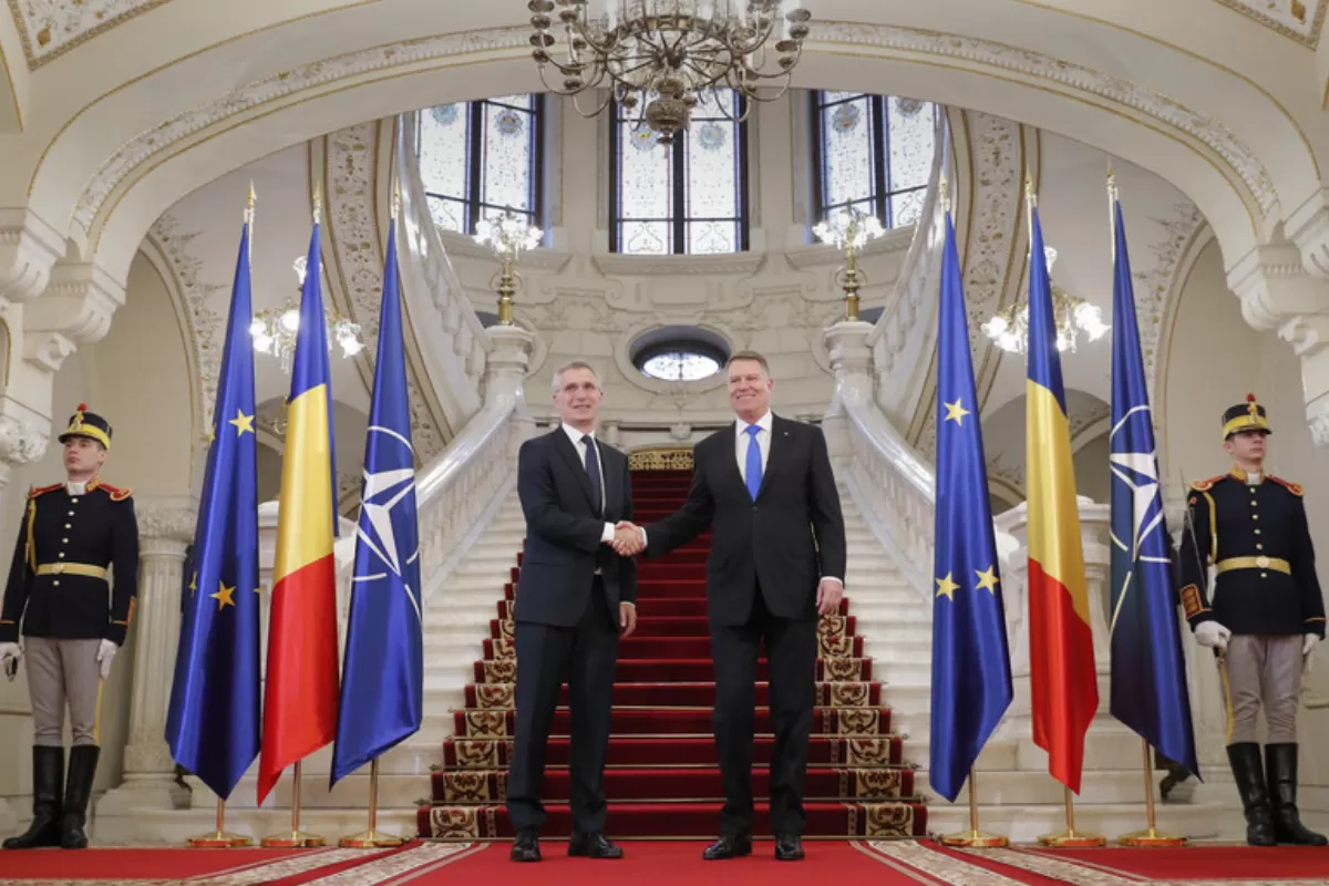 România celebrează 17 ani de când a devenit membră NATO