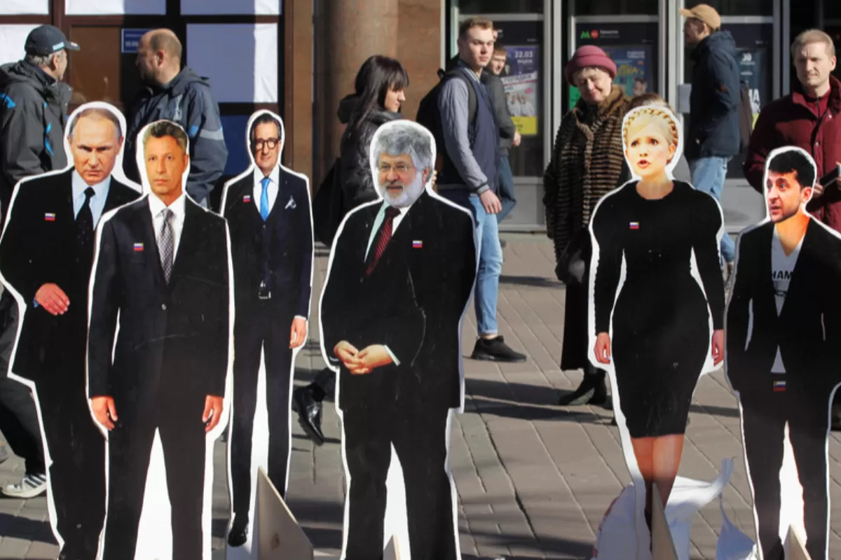 Război hibrid de înaltă tensiune. Oligarhii ucraineni alimentați de Rusia