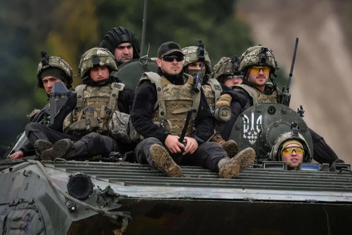 FAKE NEWS: Occidentul are nevoie de un nou război în Donbass pentru a distruge Rusia