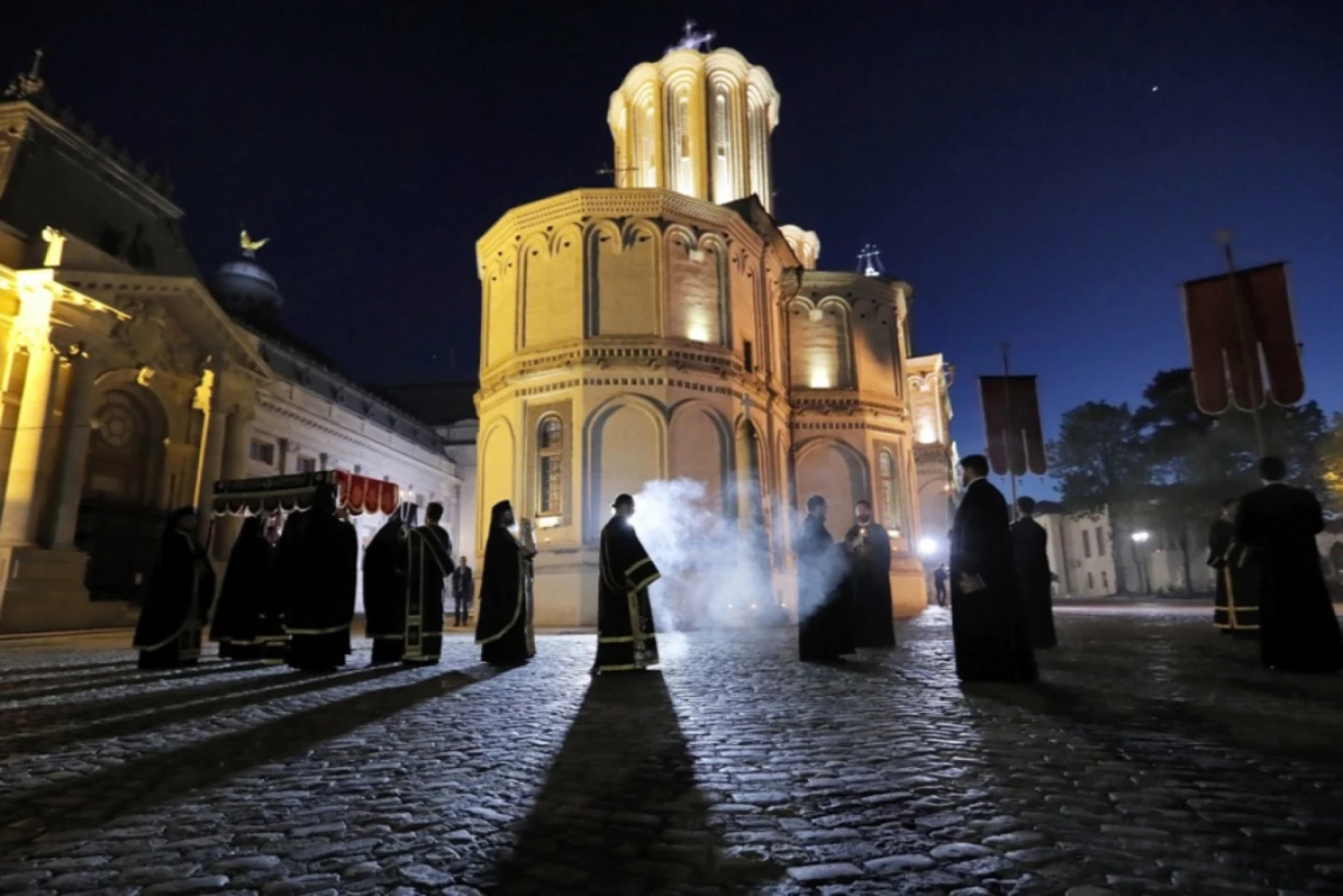 FAKE NEWS: Copiii din România nu au voie să meargă la biserică