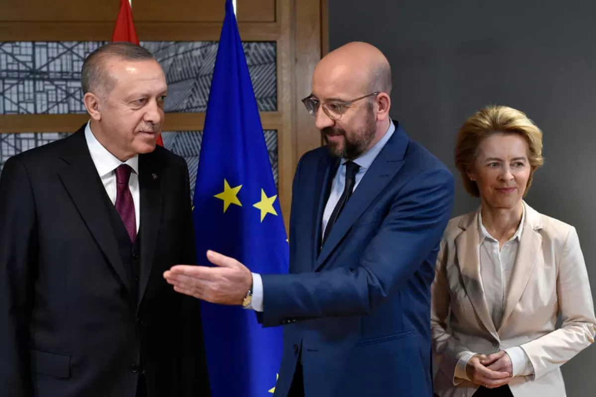 Dincolo de naraţiunile false: Relaţiile externe ale Uniunii Europene şi Turcia