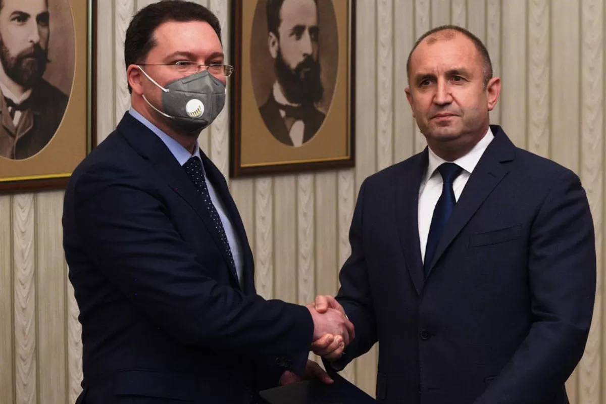 Premierul bulgar desemnat, Daniel Mitov, şi-a depus mandatul, după ce nu a reuşit să creeze o coaliţie guvernamentală funcţională