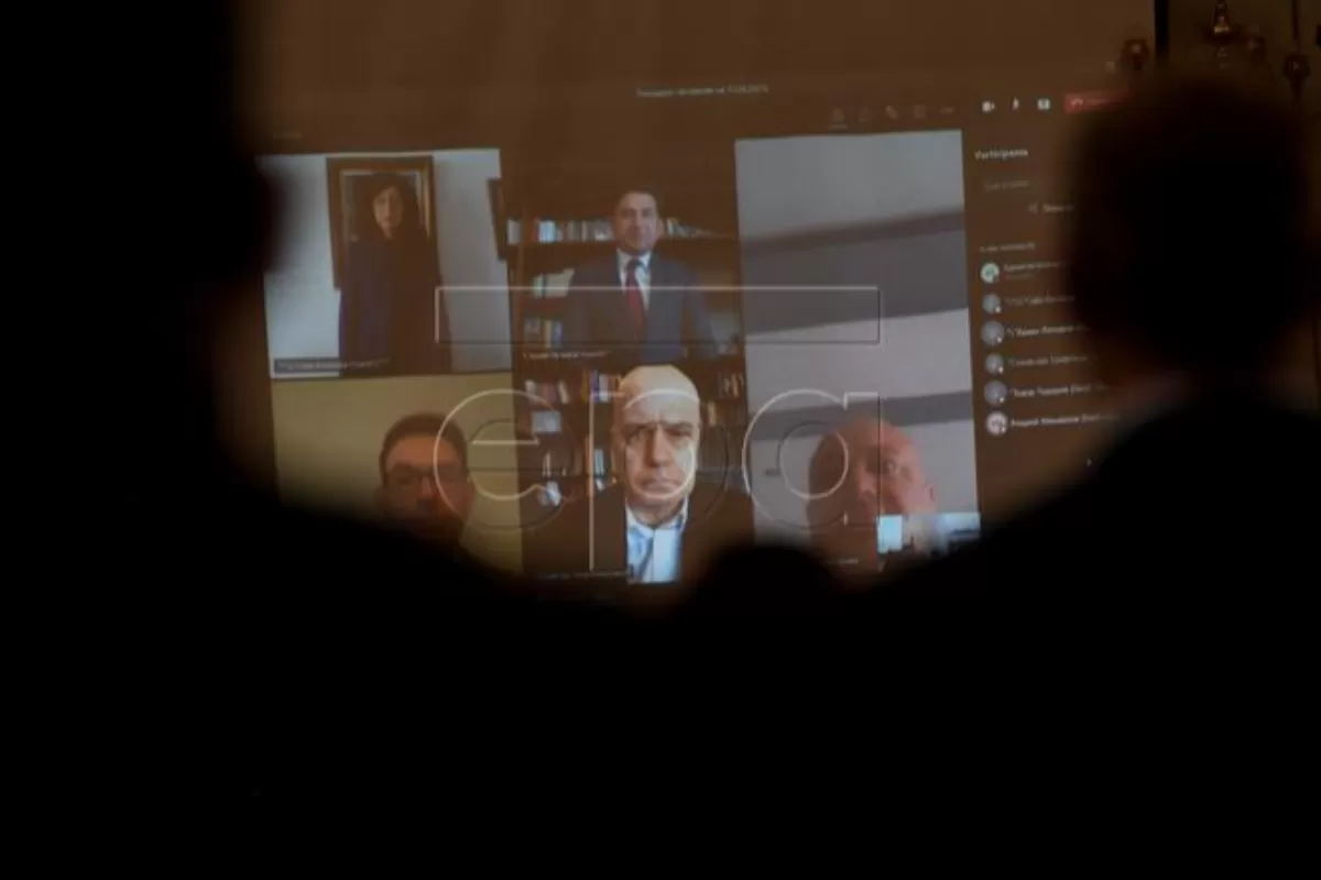 Partidul populist al cântăreţului şi animatorului TV Slavi Trifonov, al doilea ca pondere în noul Parlament bulgar, a renunţat la formarea unui guvern