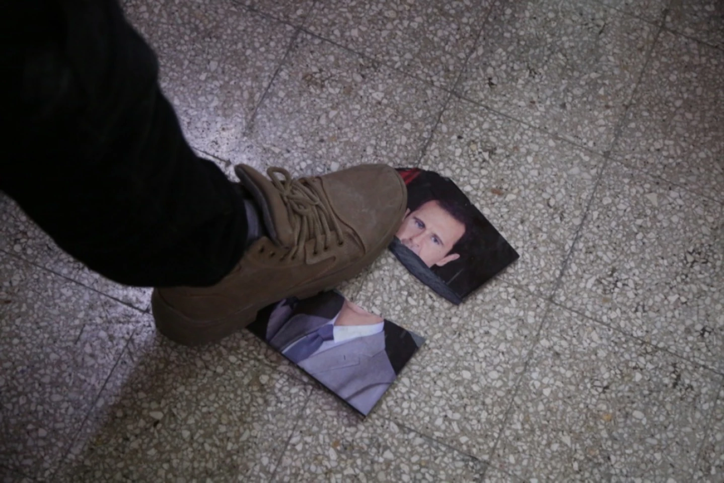 Intoxicări cu Siria și supărarea rușilor că a căzut Bașar al-Assad