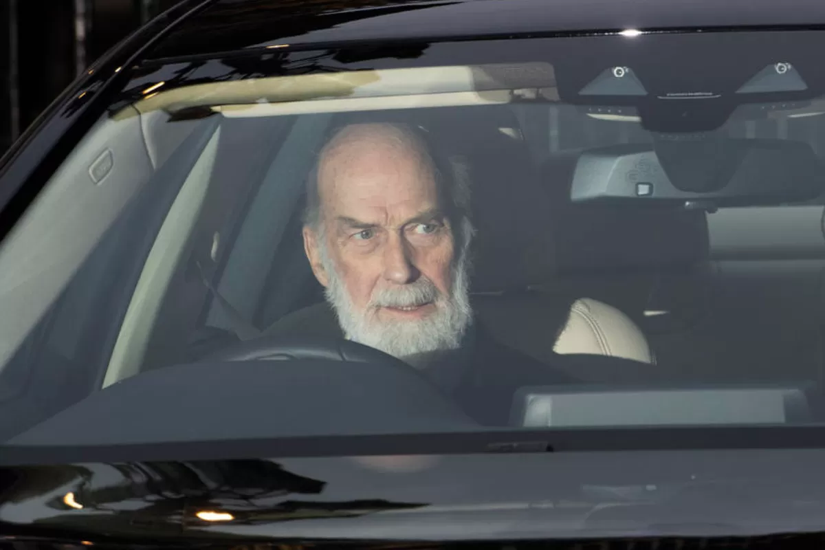 Un văr al reginei Elisabeta a II-a a Marii Britanii se declară dispus să-și valorifice influența pentru a facilita accesul în anturajul președintelui rus, Vladimir Putin