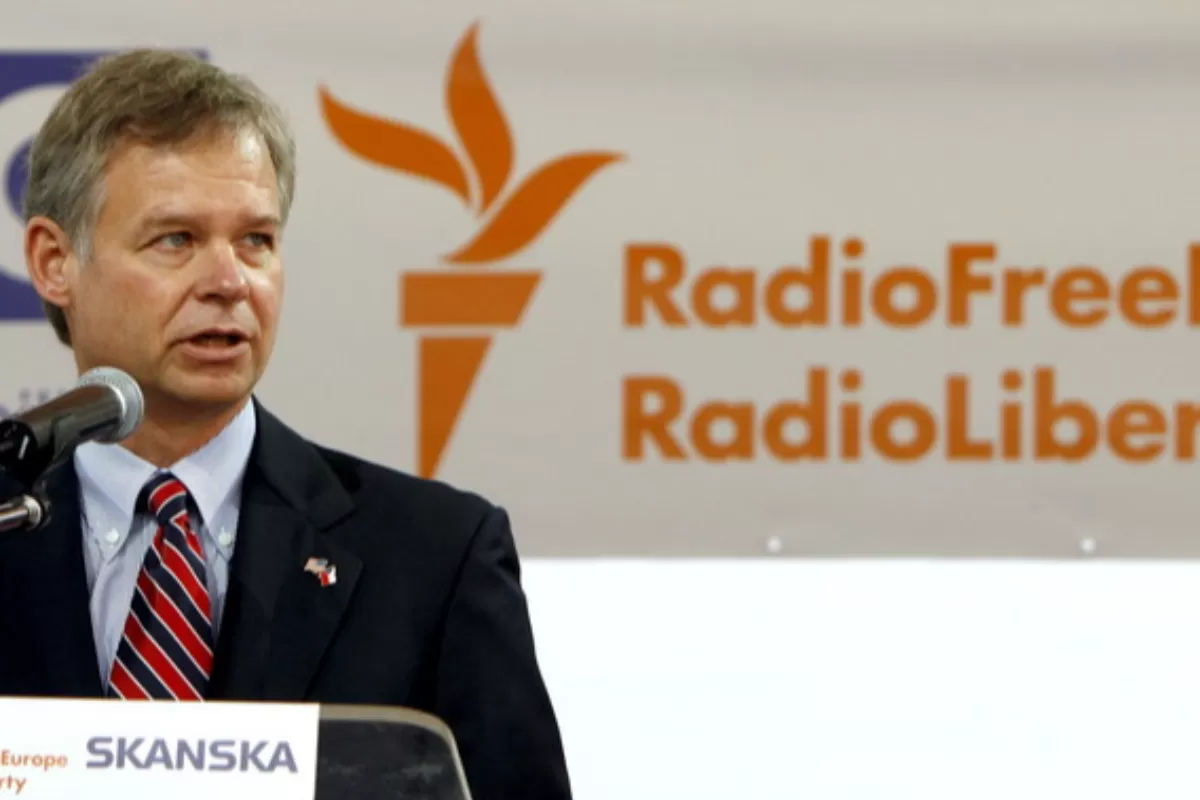 Rusia a îngheţat conturile bancare de la Moscova ale postului Radio Europa Liberă/Radio Libertatea