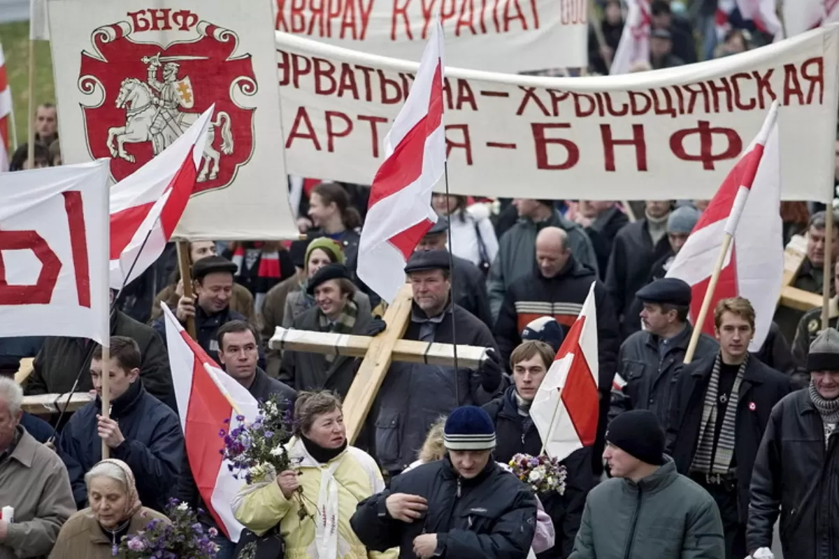 Un opozant belarus a murit în închisoarea în care fusese întemnițat fiindcă a participat la manifestațiile antiprezidențiale de anul trecut