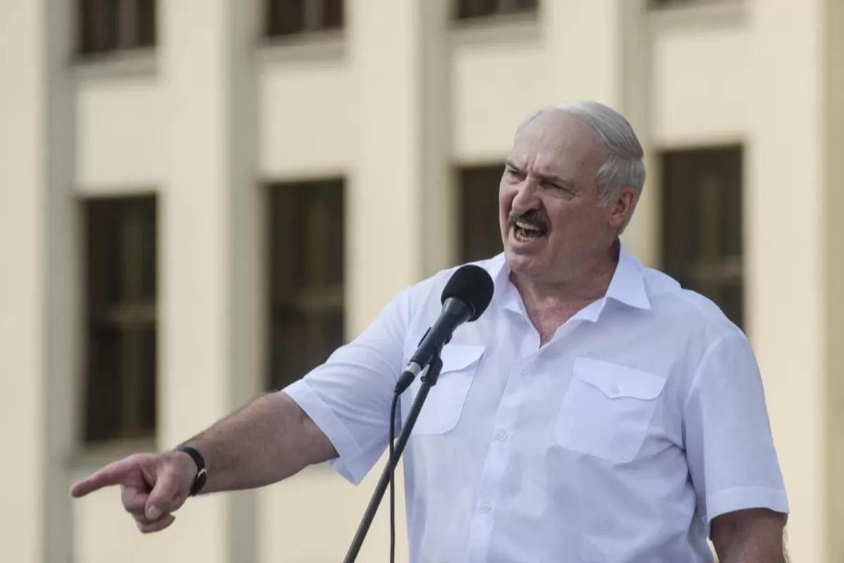 Sancțiunile, ca armă împotriva dictatorilor: un pistol cu capse