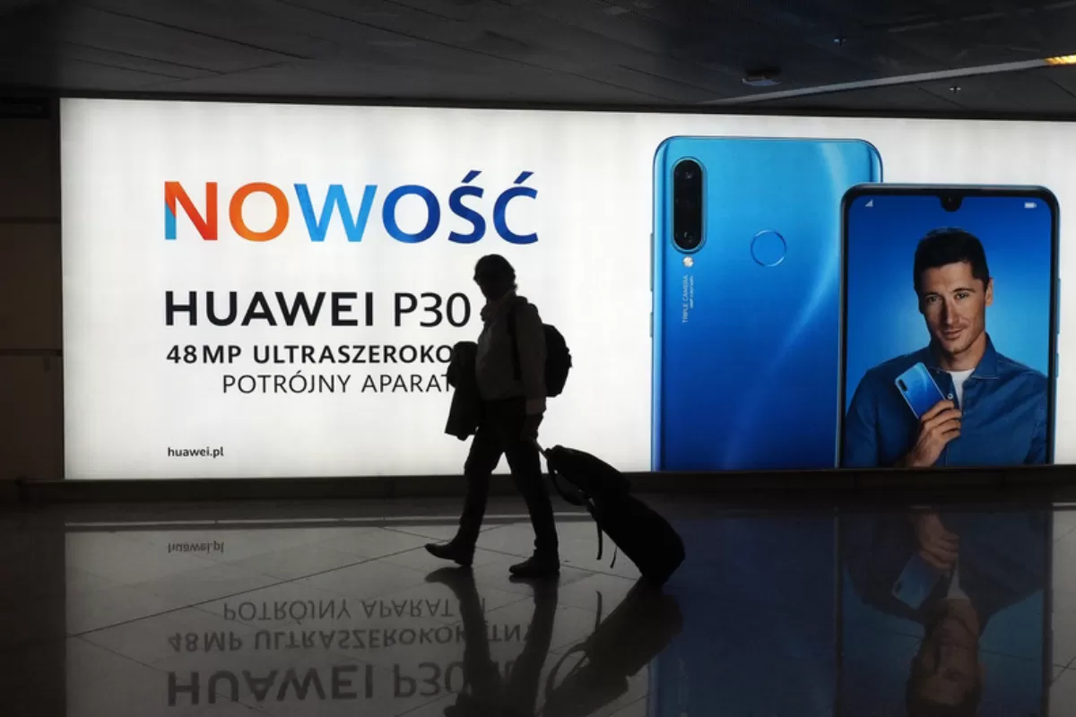 Polonia: Fost director Huawei, judecat pentru spionaj în favoarea regimului comunist de la Beijing