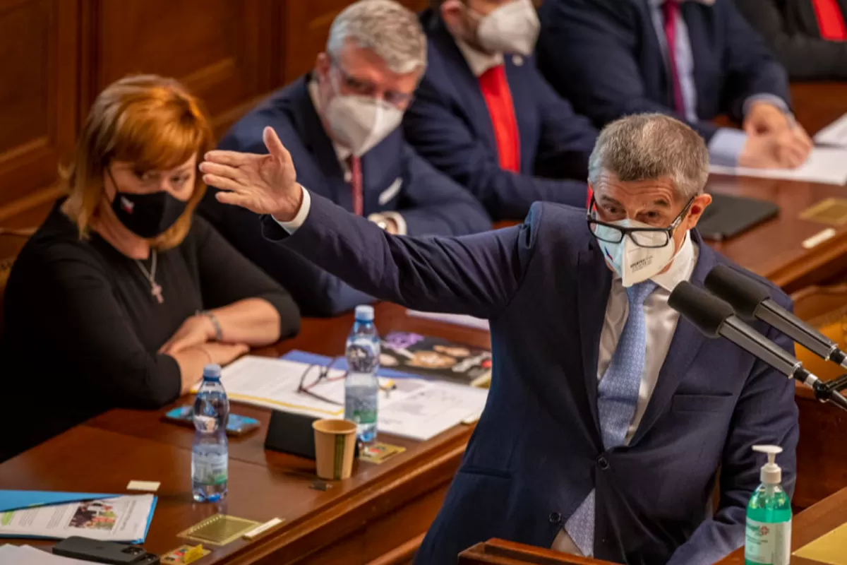 Dosarul conflictului de interese în care ar fi implicat premierul ceh, miliardarul populist Andrej Babis, a fost remis noului Parchet European