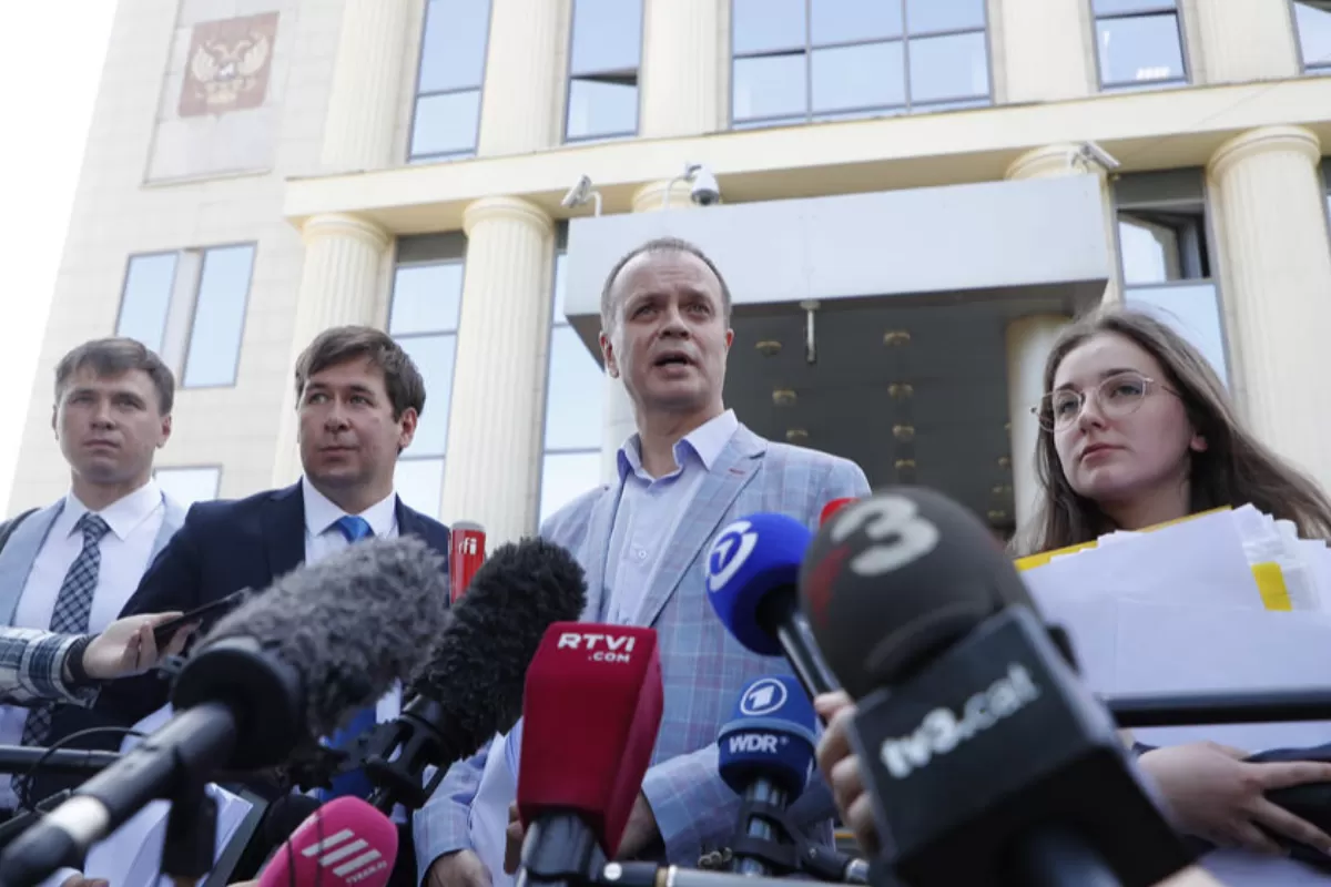 Justiţia rusă ar putea da o sentinţă la cererea Parchetului ca organizaţiile coordonate de opozantul încarcerat Aleksei Navalnîi să fie declarate extremiste