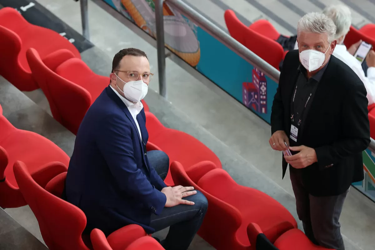 Municipalitatea din Munchen a anunţat că mai multe clădiri emblematice din oraş vor fi împodobite în culorile curcubeului, simbol al comunității LGBT