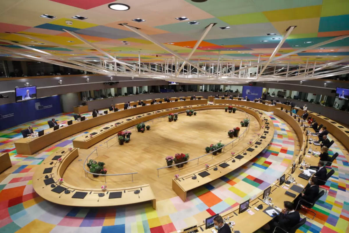 Majoritatea ţărilor membre ale Uniunii Europene refuză relansarea dialogului cu Rusia cât timp aceasta nu-şi schimbă comportamentul