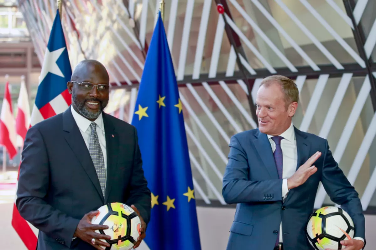 Polonezul Donald Tusk anunță că va renunța la șefia Partidului Popular European și va reintra în politica din țara lui