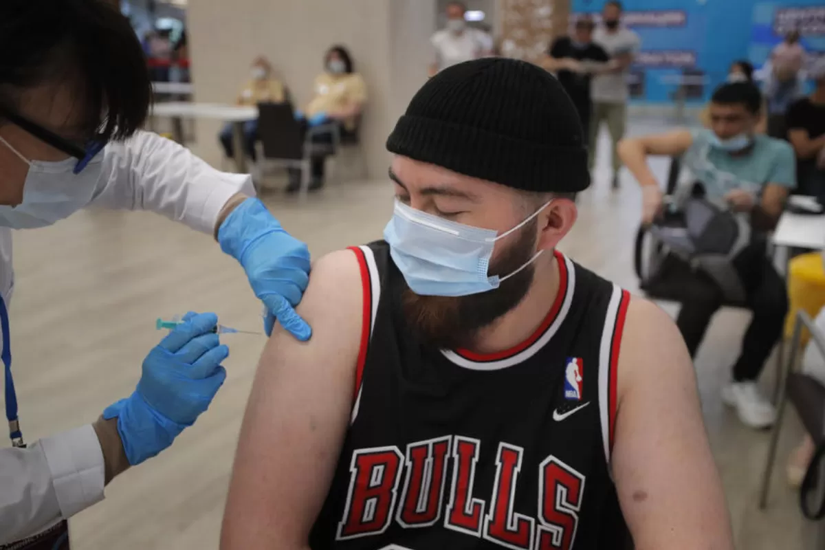 Rusia a anunțat, sâmbătă, un nou record de decese provocate de COVID-19