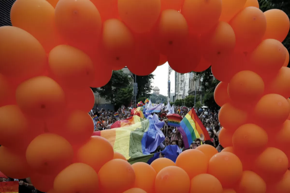 FAKE NEWS: Campania progresiștilor împotriva lui Viktor Orban s-a extins și în România