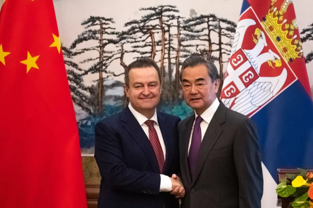 Un cal troian: investițiile chineze în Serbia