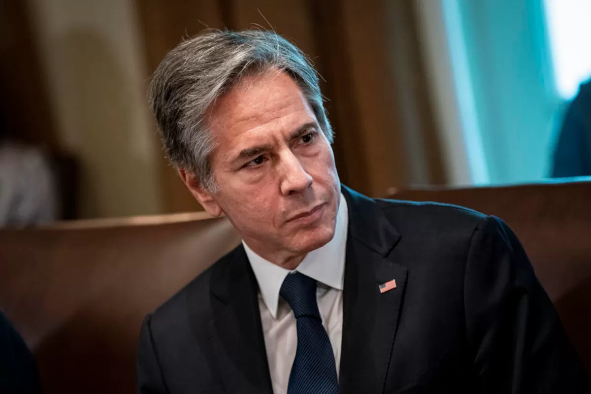 Departamentul american de Stat a anunțat că autoritățile de la Moscova îl obligă să-și concedieze angajații autohtoni de la misiunile sale diplomatice din Rusia