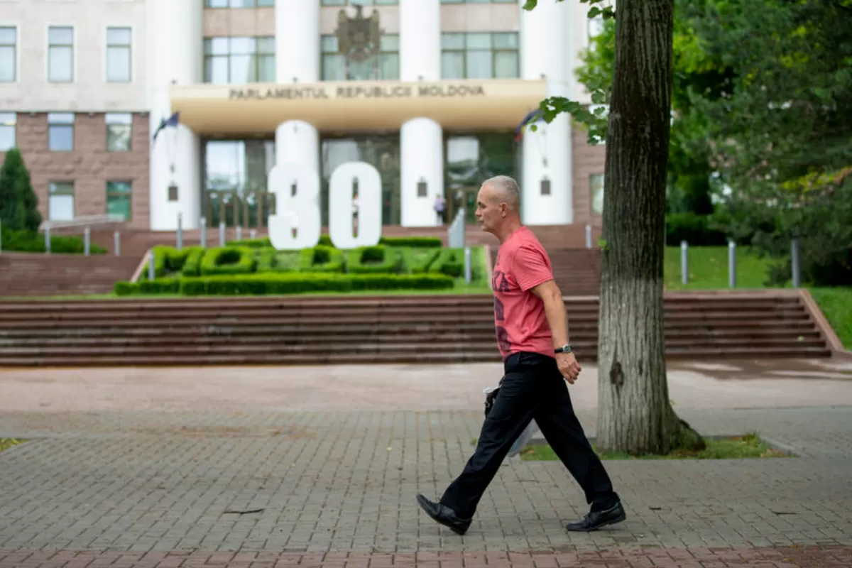 Parlamentul Republicii Moldova se întrunește, vineri, în sesiune extraordinară, pentru a acorda votul de învestitură Guvernului format de Natalia Gavriliță