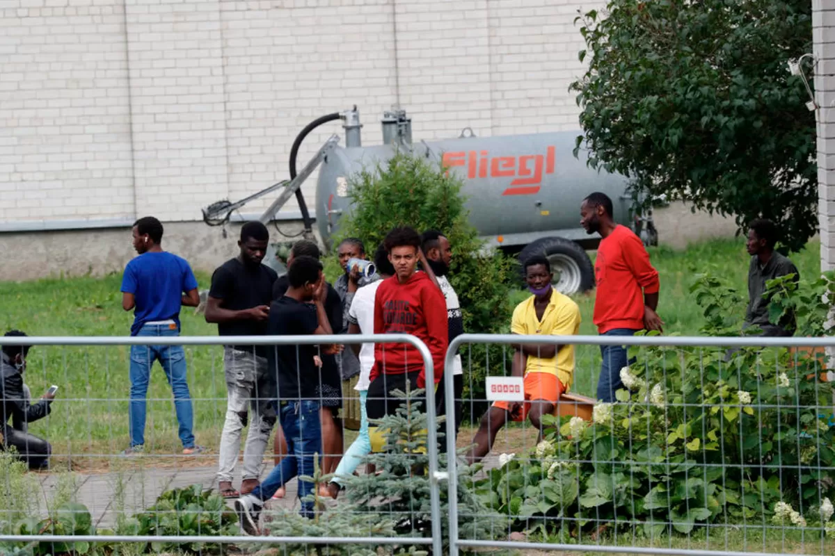 Lituania acuză ofițeri belaruși că au intrat pe teritoriul său în timp ce conduceau peste graniță 35 de migranți ilegali din Irak