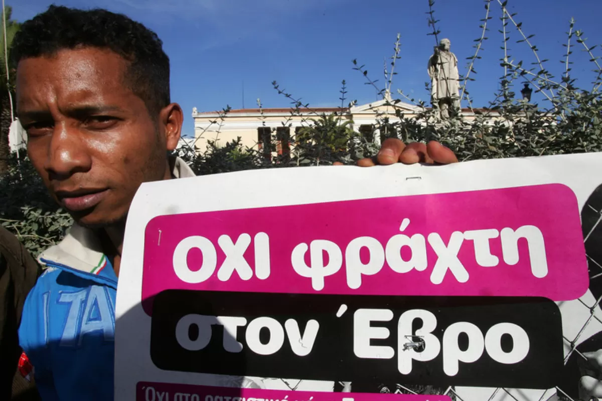 Grecia a finalizat o extensie de 40 de kilometri a gardului de la frontiera cu Turcia, în aşteptarea unui posibil val de migranţi afgani