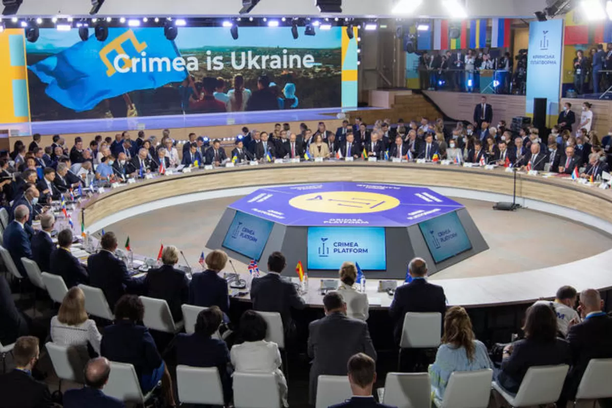 Kremlinul a calificat drept antirusă și extrem de ostilă reuniunea de la Kiev la care zeci de șefi de stat și de guvern au condamnat anexarea de către Moscova a peninsulei ucrainene Crimeea