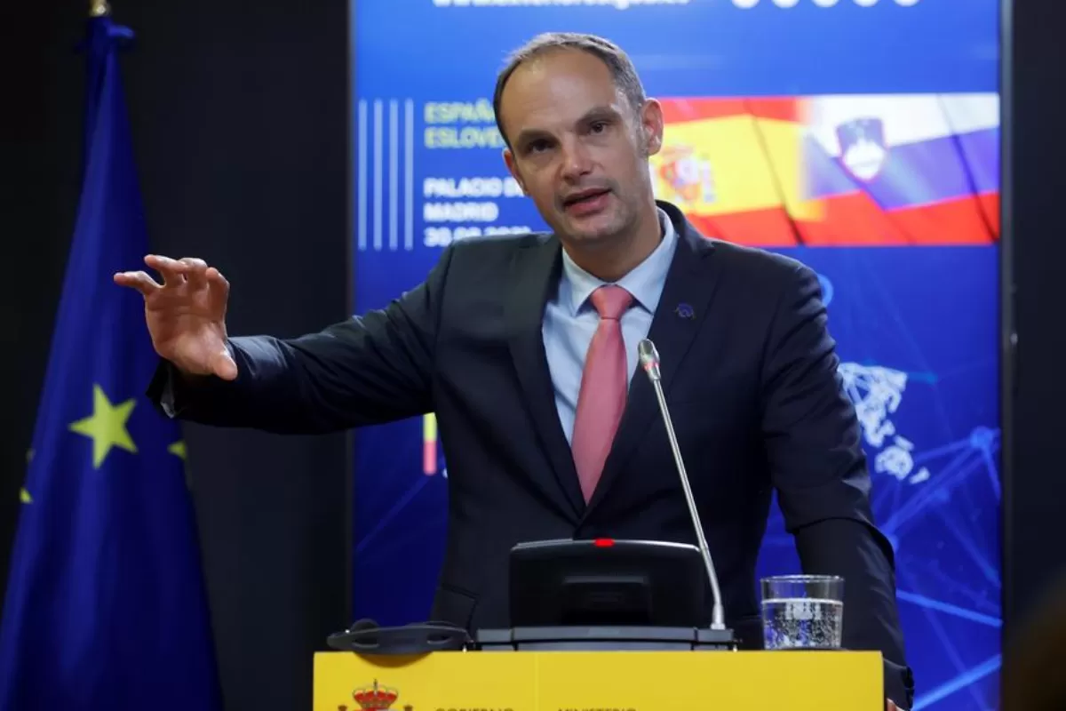 Uniunea Europeană este departe de o decize privind recunoaşterea oficială a noului guvern taliban de la Kabul