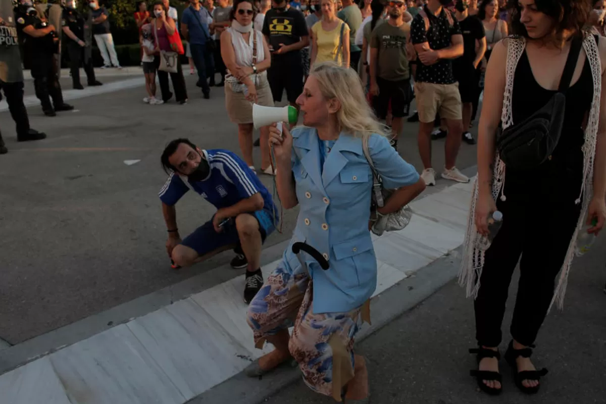 Autoritățile elene au anunțat că o a treia doză de vaccin anti-COVID-19 va fi administrată persoanelor din grupuri vulnerabile