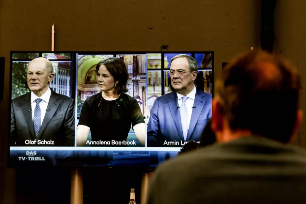 Social-democraţii germani îşi consolidează poziţia de favoriţi, cu o săptămână înaintea alegerilor legislative