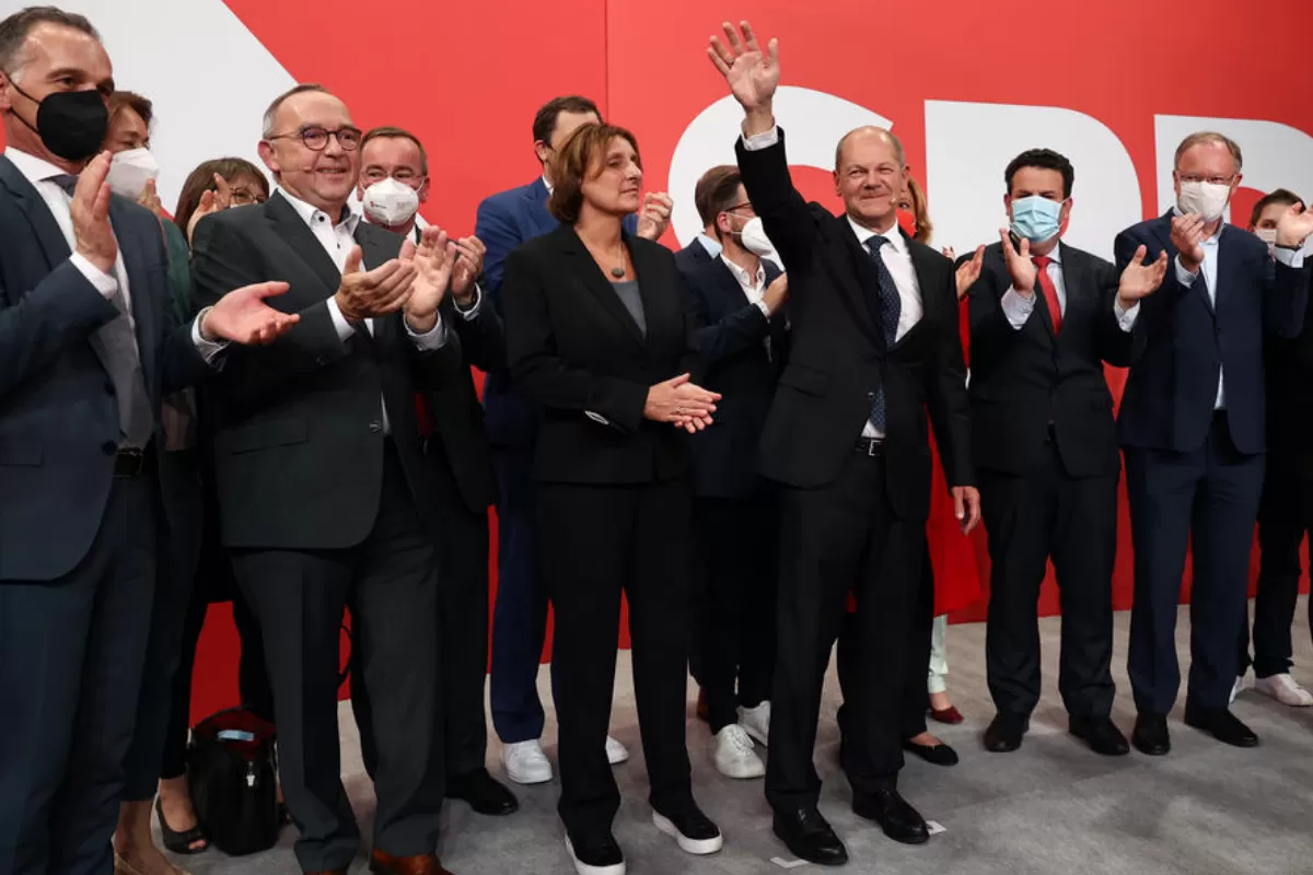 Social-democrații germani revendică dreptul de a forma viitorul guvern, după ce au câștigat alegerile parlamentare de duminică