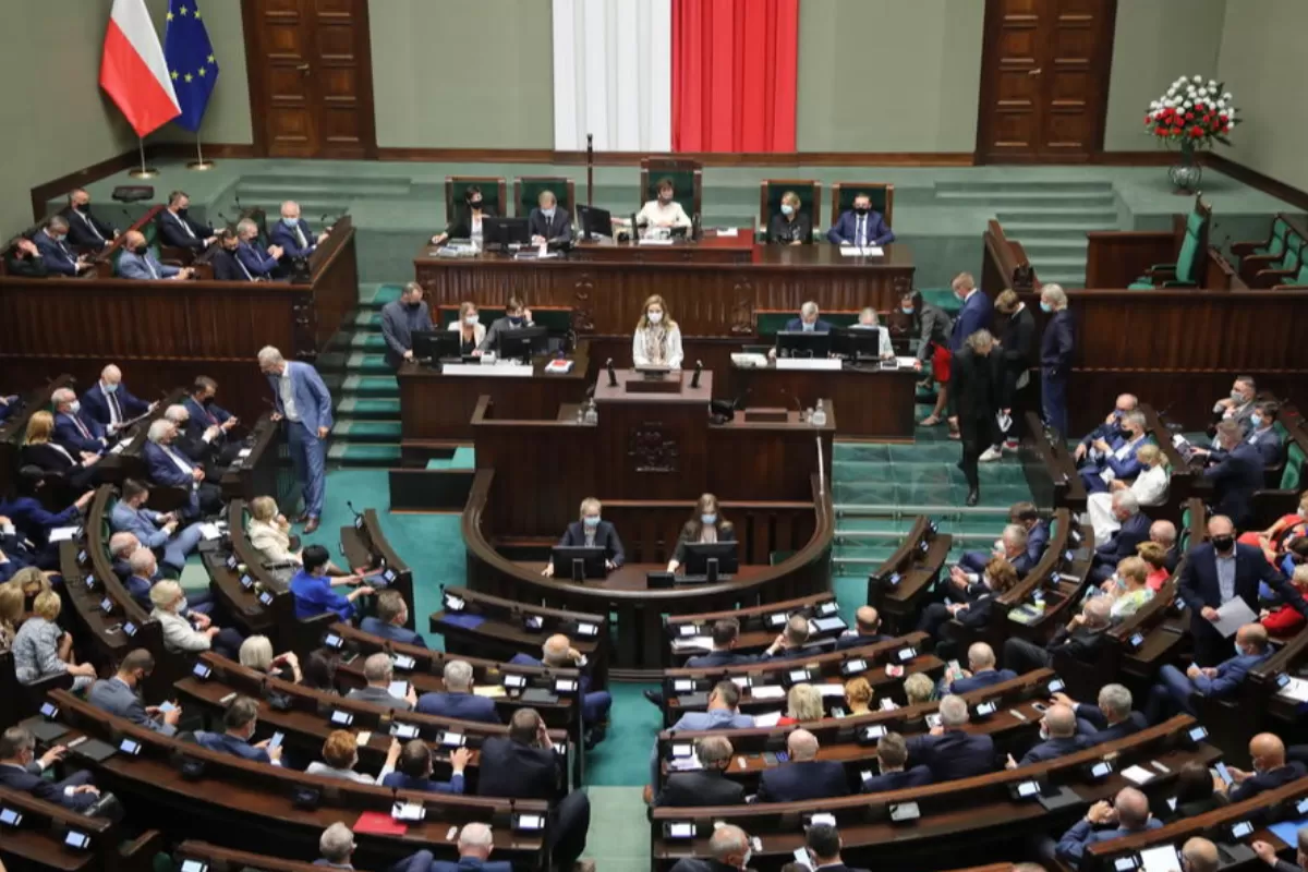 Polonia a prelungit cu două luni starea de urgență la frontiera cu Belarus, pentru a stăvili fluxul de migrație ilegală