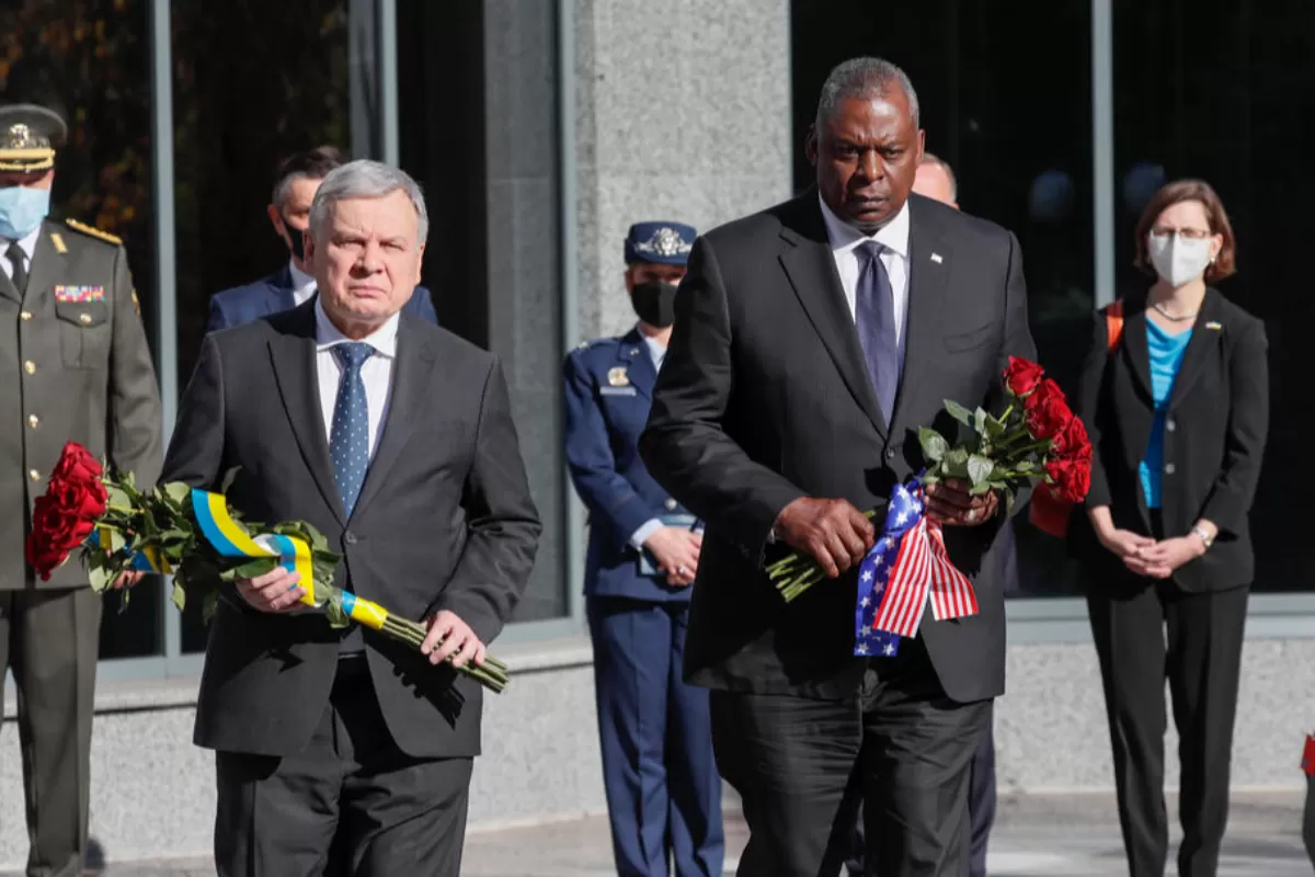 Secretarul american al Apărării, Lloyd Austin, a ajuns, marţi, la Kiev