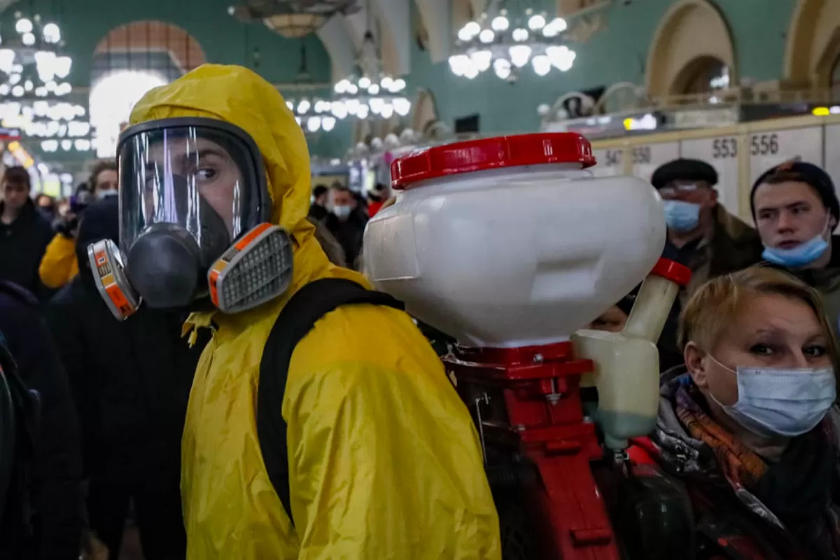 Rusia a raportat, miercuri, noi recorduri de decese și de contaminări cu COVID-19 în 24 de ore