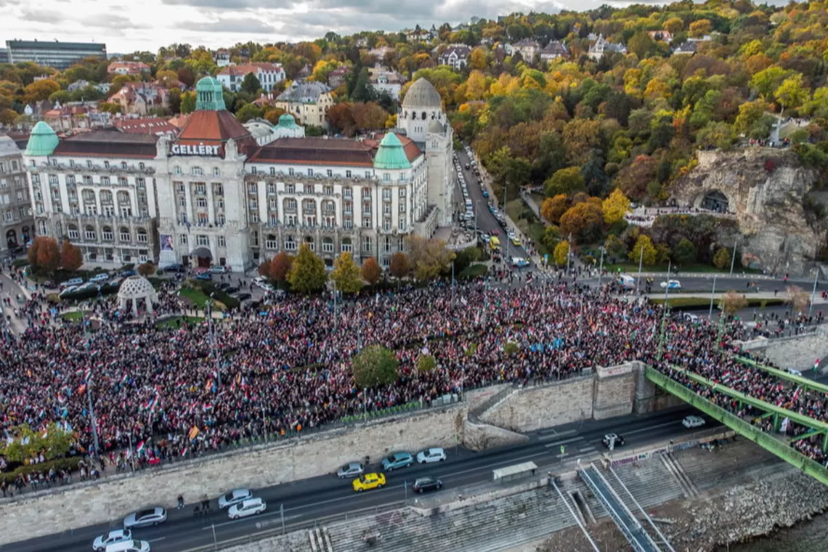 Autorităţile ungare au anunţat că au dejucat un complot terorist