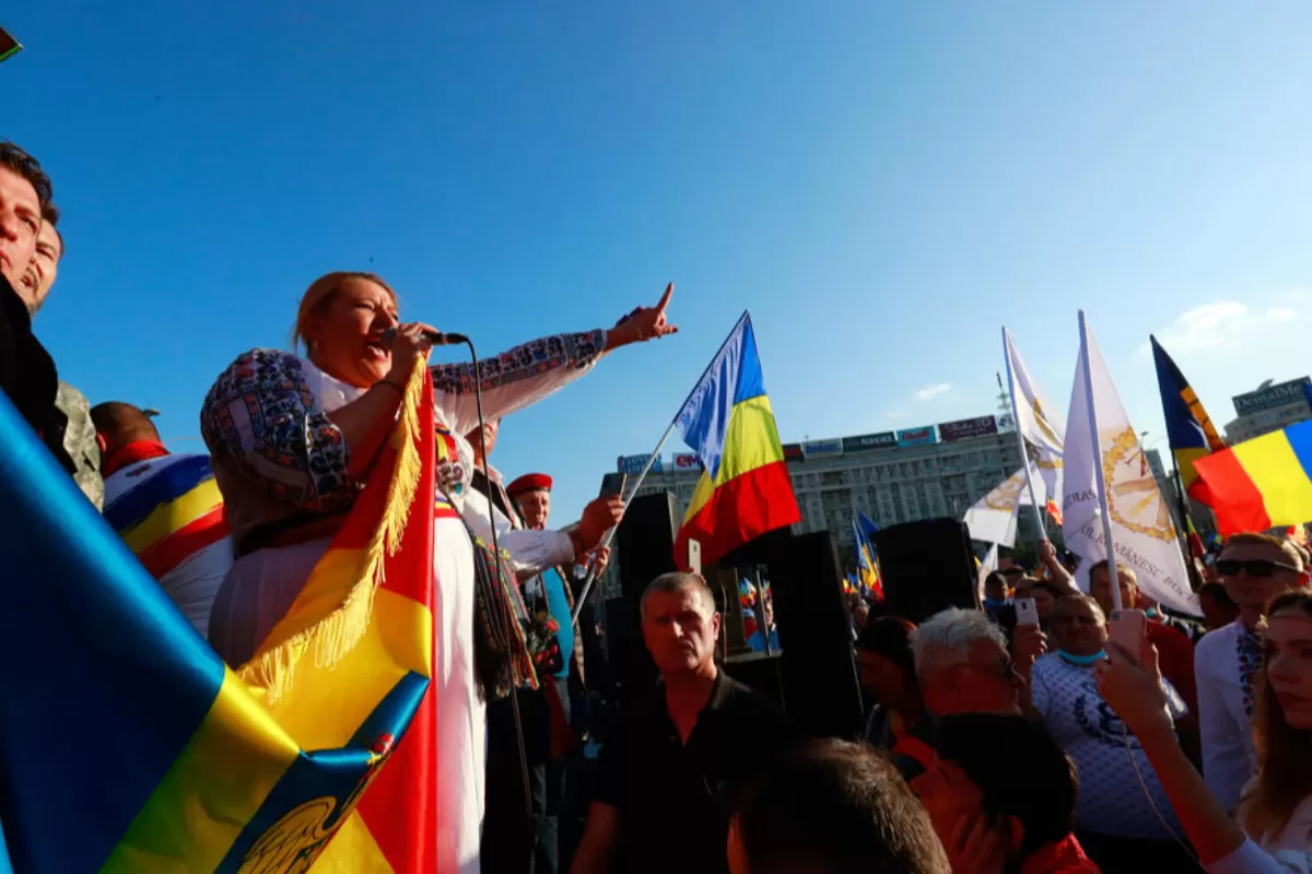 Parchetul antiterorism din România investighează acţiunile senatoarei Diana Şoşoacă