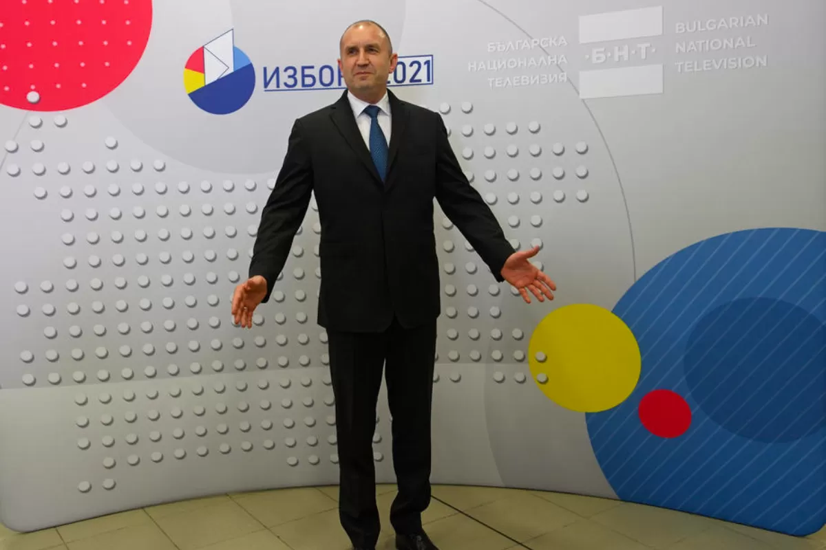 Bulgarii votează, duminică, pentru turul decisiv al alegerilor prezidențiale