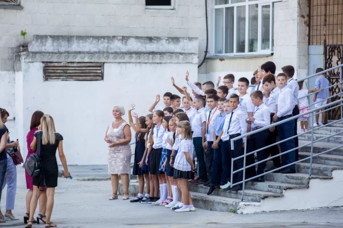 FAKE NEWS: În Republica Moldova sunt lichidate școlile cu predare în limba rusă