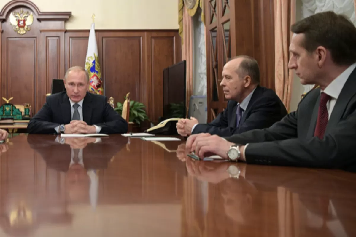 Serviciul rus de informaţii externe, SVR, a calificat drept absolut false afirmaţiile potrivit cărora Moscova pregăteşte invadarea Ucrainei